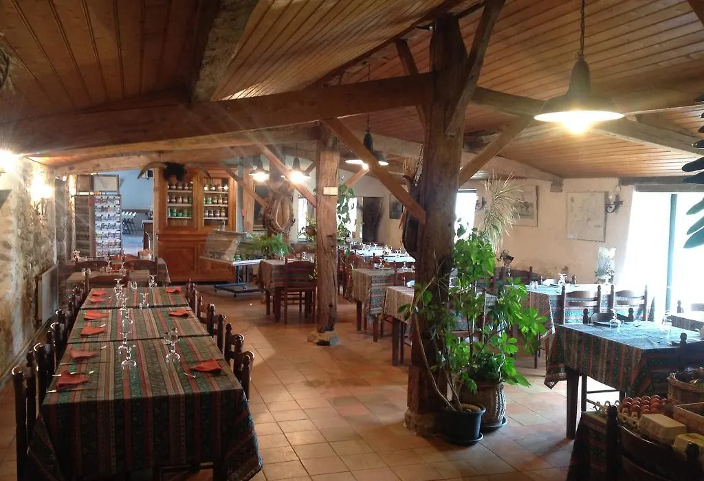 Ferme Auberge L'Ile Sauvage-1